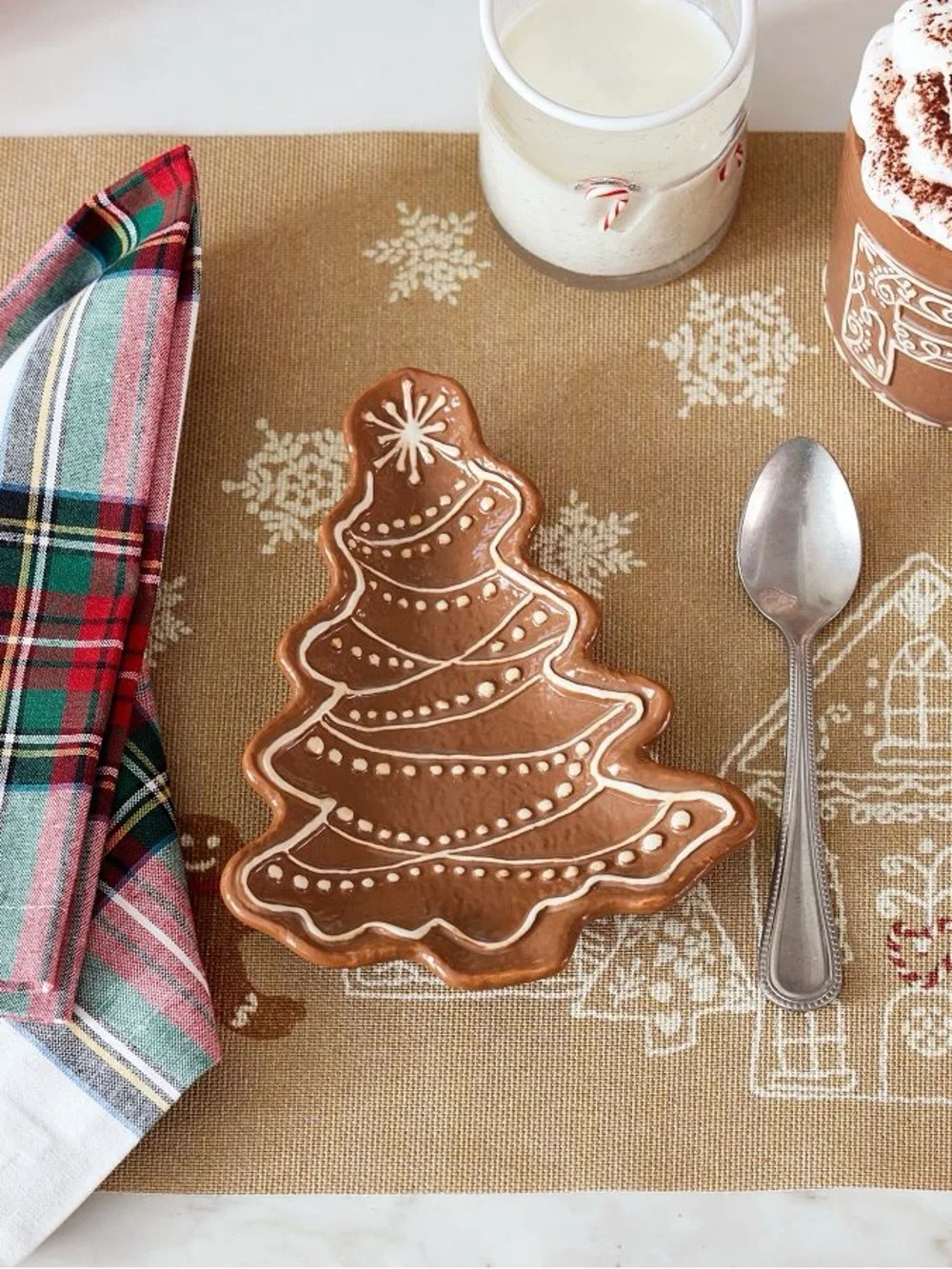 Pottery Barn Gingerbread Tree Stoneware Appetizer Plates - Set Of 4